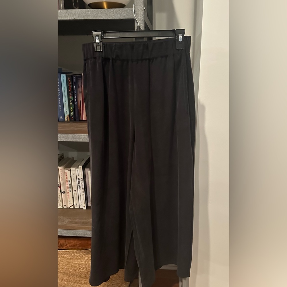 Cuyana 100% Silk Wide Leg Pants